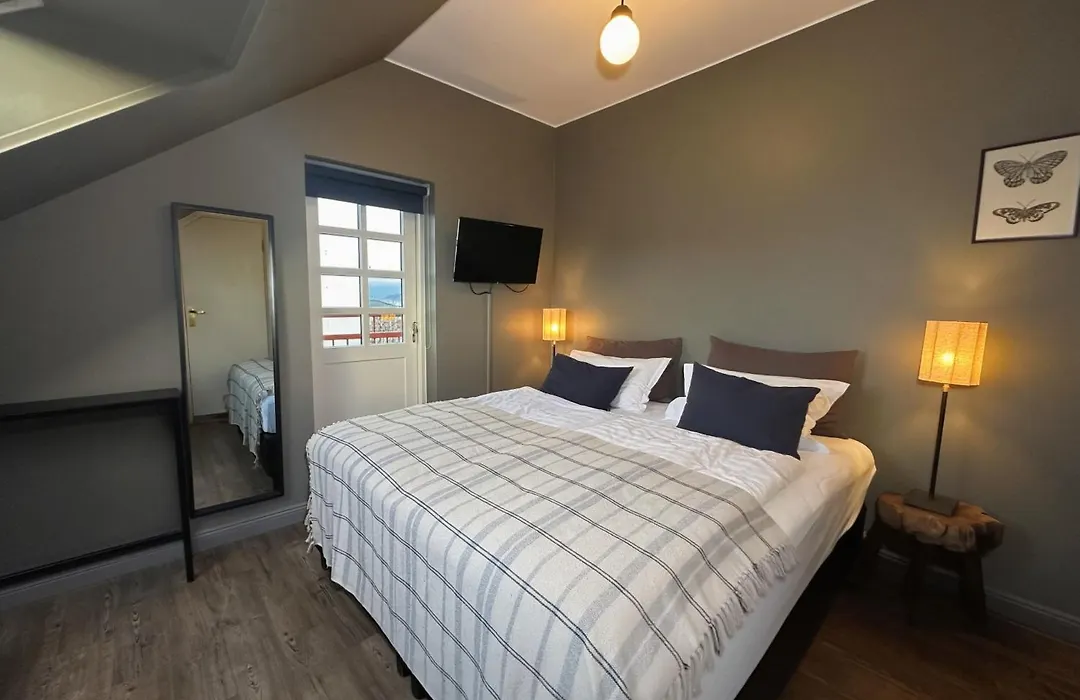 Hotel Leifur Eiriksson-1