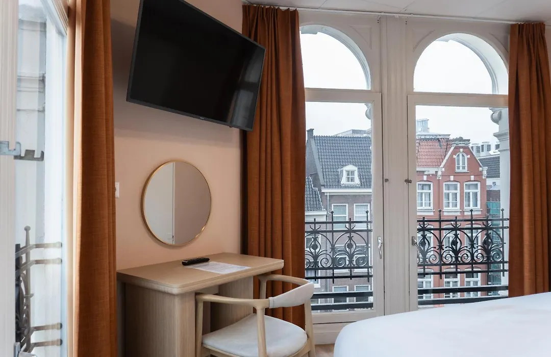 CS Hotel-1