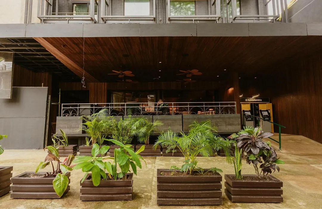 Hotel Acqua Medellín-1