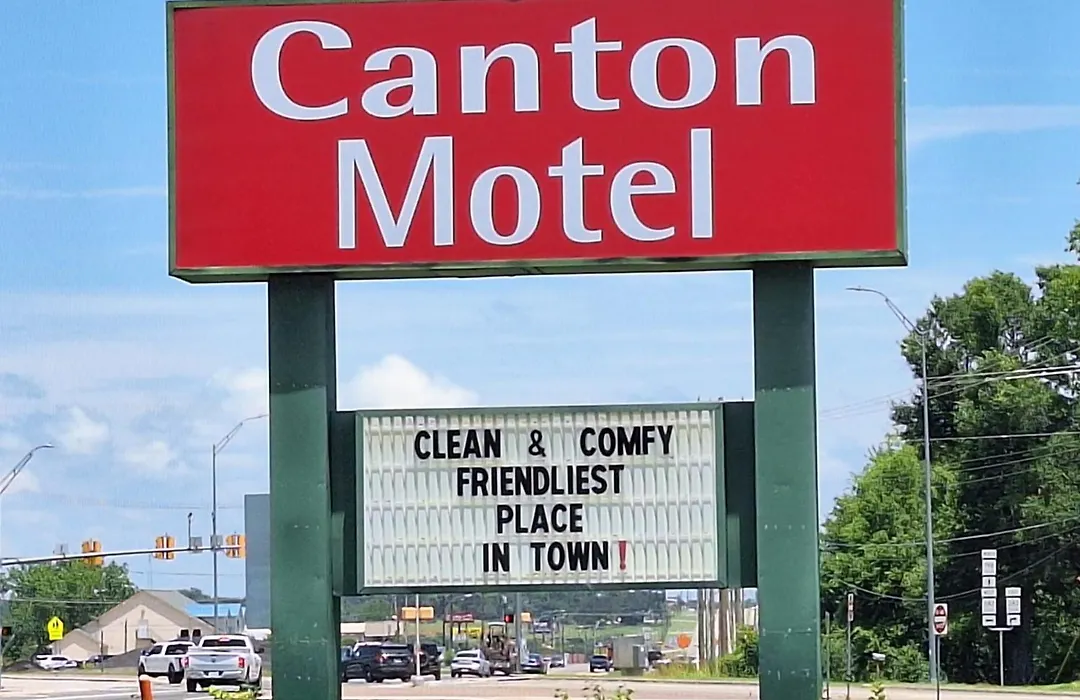 Canton Motel-1