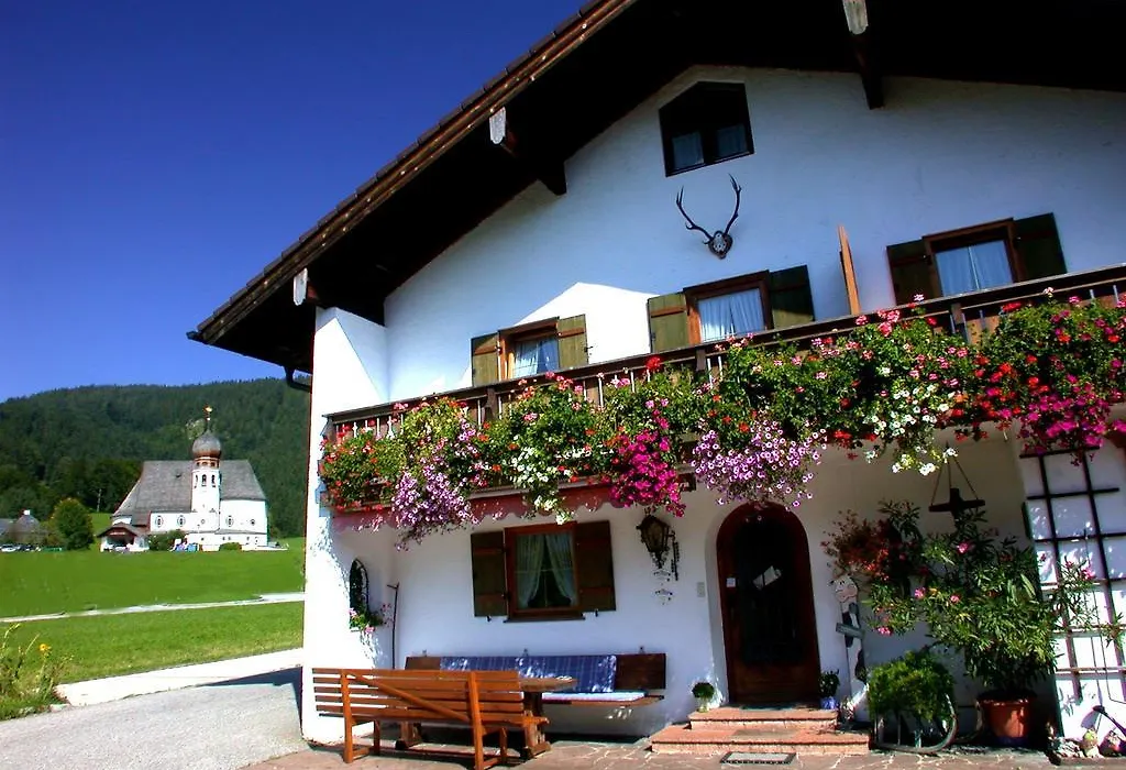 Haus Wiesenrand-1