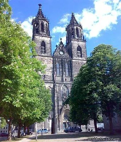 Sleep & Go Hotel Magdeburg-1