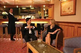 Hotel Armstrong Paris-1