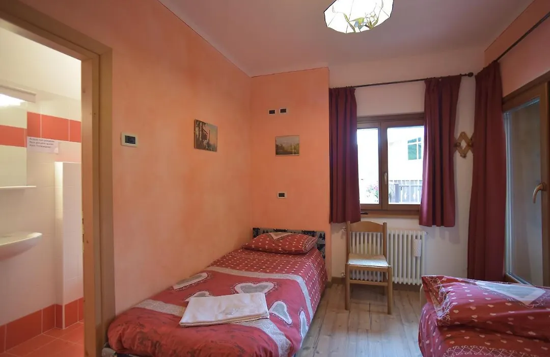 Rifugio Fedaia-1