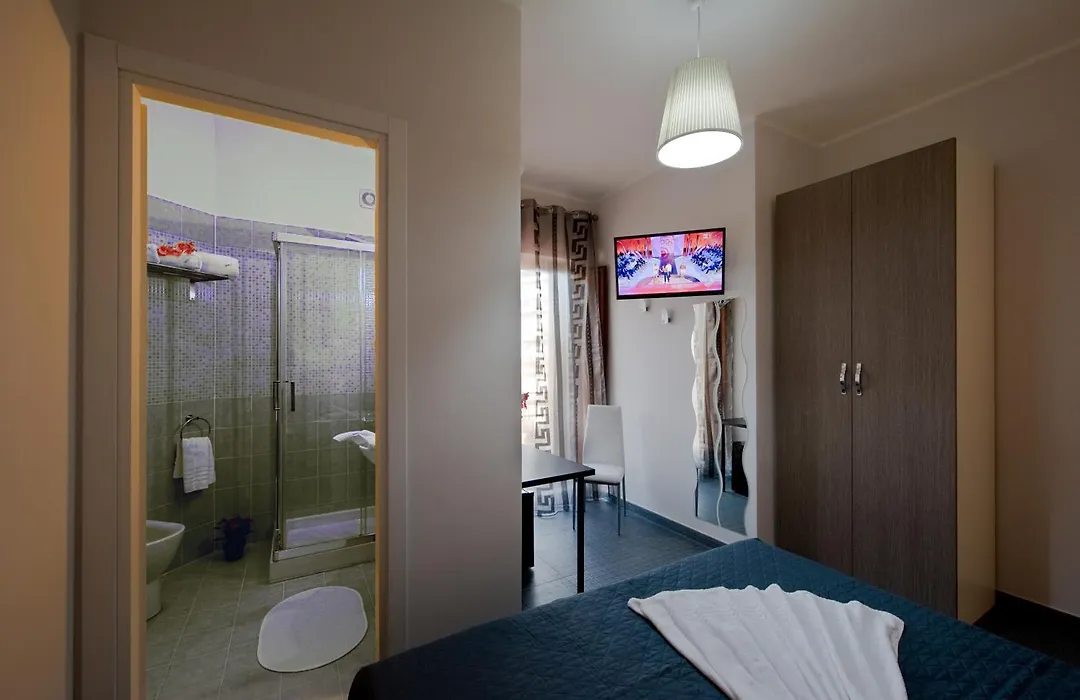 B&B Suite 123-1