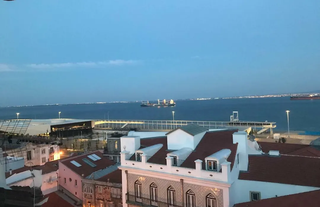 Alfama Guest House-1