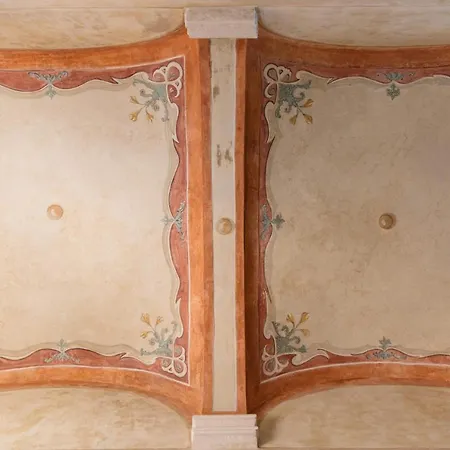 Villa Mascitti B&B-2