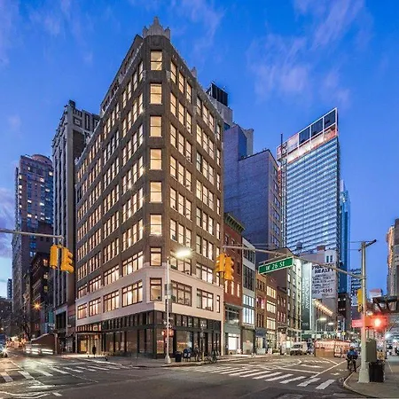 3 Bedroom Condo In Flatiron-3