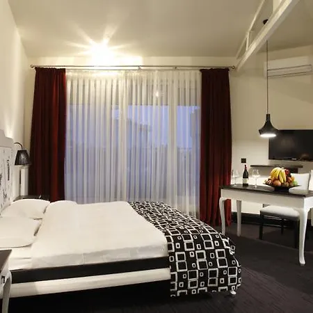 Lush Hotel Taksim - Special Category-3