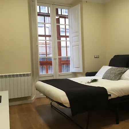 INSIDEHOME Valladolid Centro -Hab con baño privado en el centro y OPCION DE PARKING--3