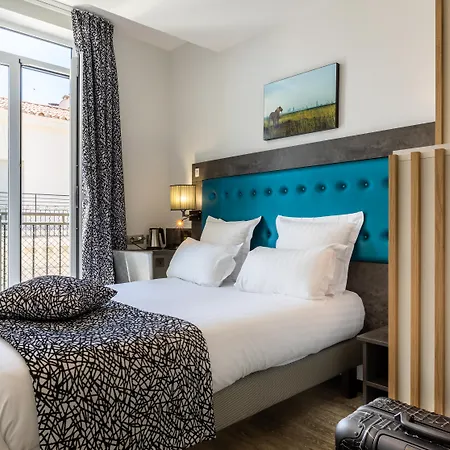 Hôtel Carré Vieux Port-3