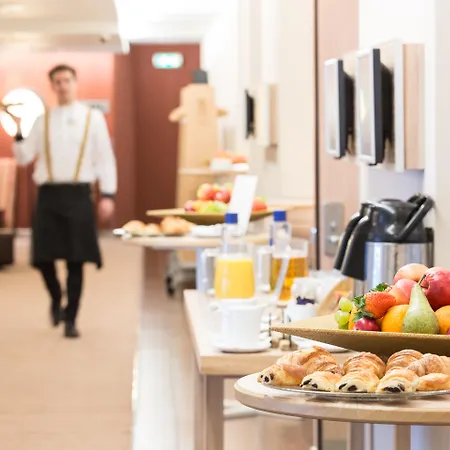 Novotel London Paddington-2