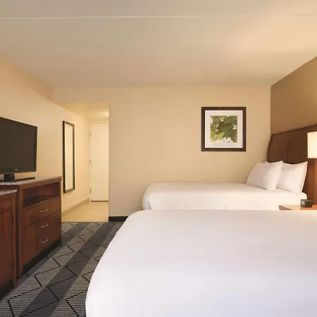 Hilton Garden Inn Lancaster-2
