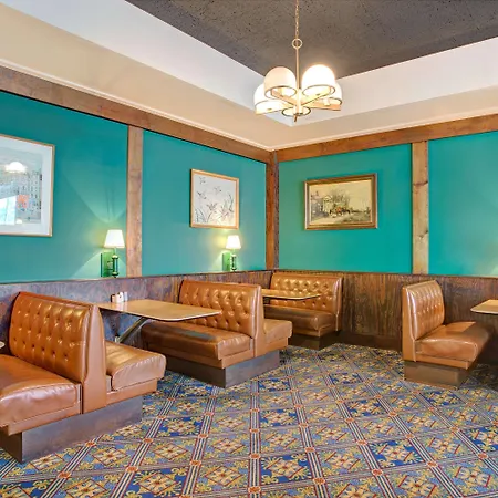 Days Inn By Wyndham Arlington/Washington Dc-3