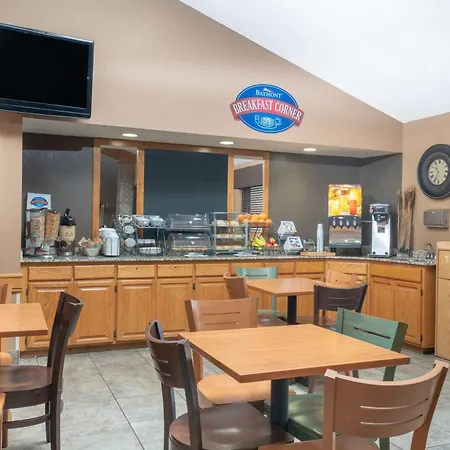 Baymont By Wyndham Lakeville-3