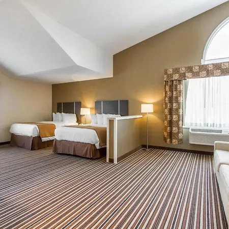 Quality Inn & Suites South Portland-3