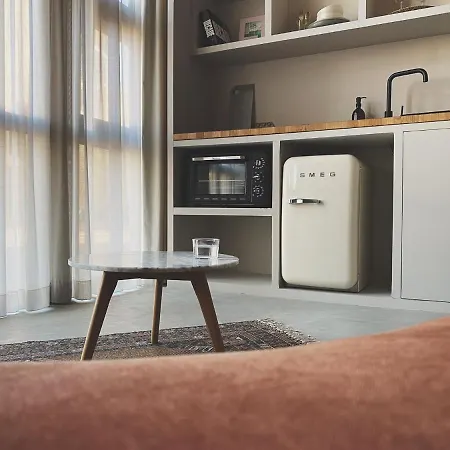 Home8 Studio'S-2