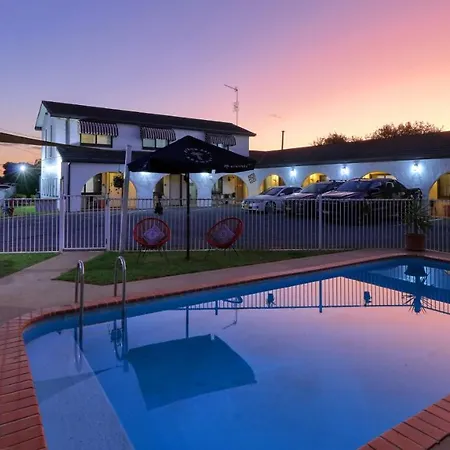 Parkes Federation Motel-2