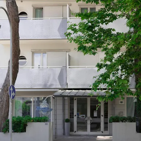 Residence Marittimo Riccione-3