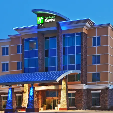 Holiday Inn Express & Suites North Dallas At Preston By Ihg-3