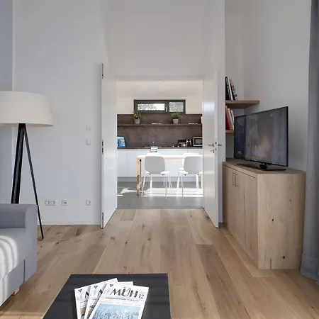 Hotel M120-2