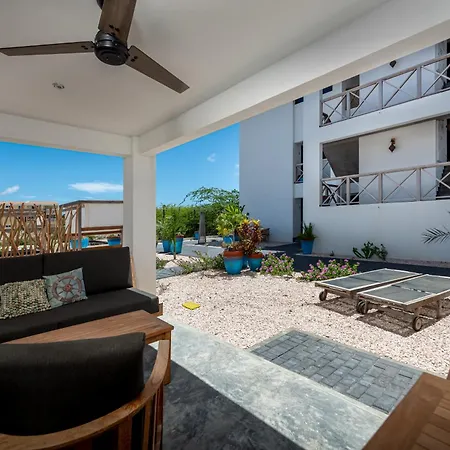 Bloozz Resort Bonaire-3