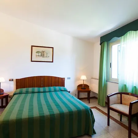 Hotel Villa D'Amato-3