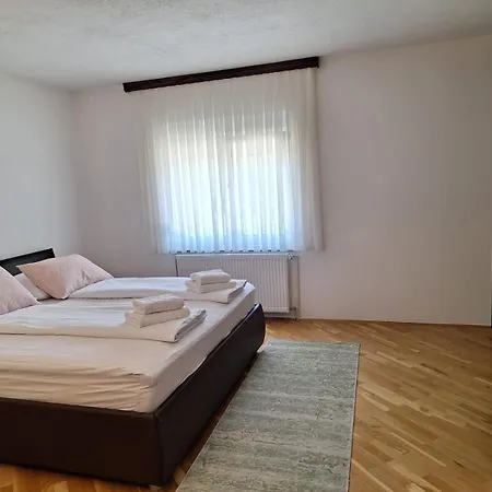 Hotel Dina-3