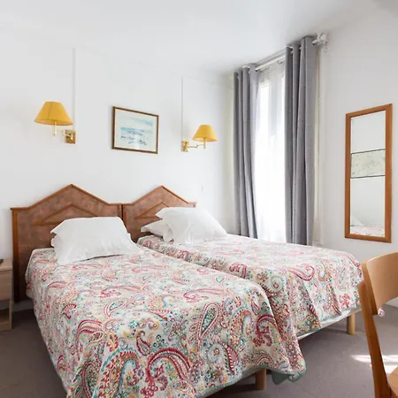 Ideal Hotel-3