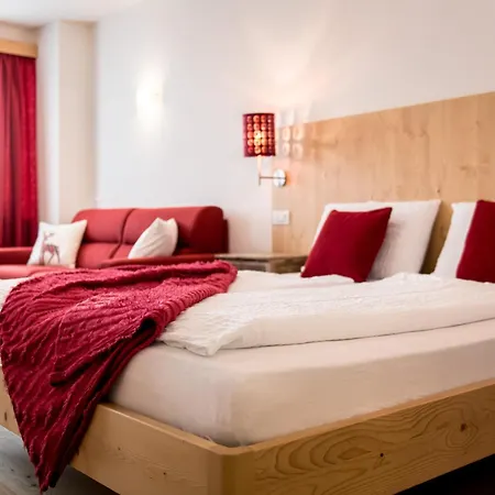 Am Schloss Guest House-3