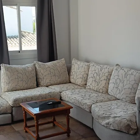 Duquesa Harbour Club Aparthotel-2