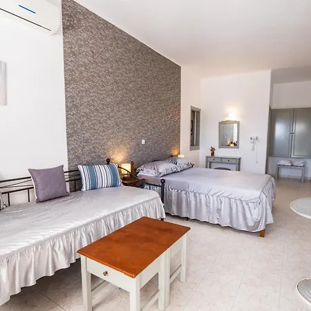 Perama Hotel, Karpathos-2