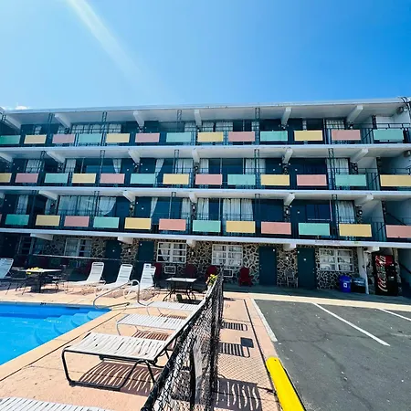 Skyview Manor Motel-2