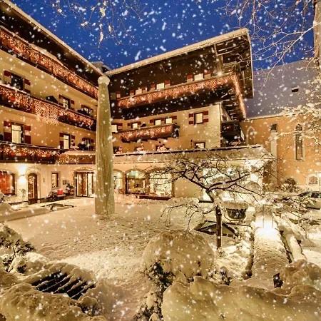 Hotel Bad Hofgastein - The STORKS-2