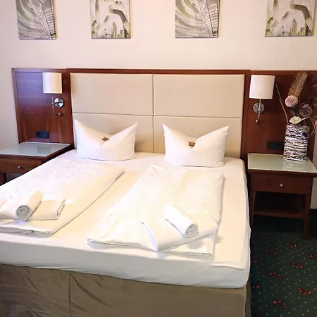 Hotel Avenue Altenfurt-3