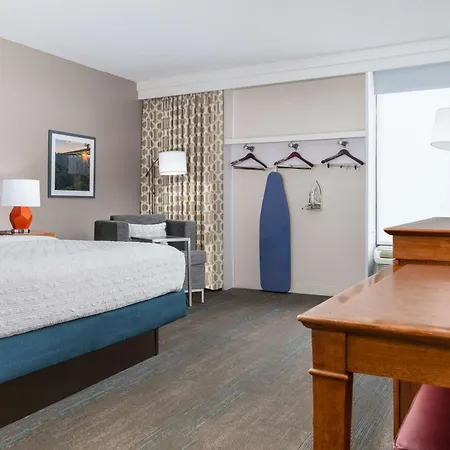 Hampton Inn Martinsburg-3
