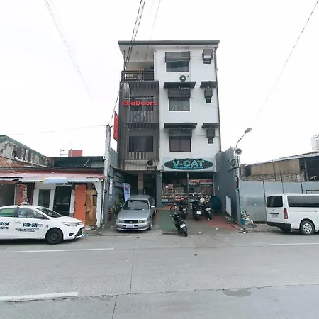 Reddoorz At Vcat Apartelle Sampaloc Manila-2