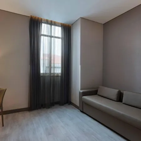 Ac Hotel By Marriott Guatemala City-2