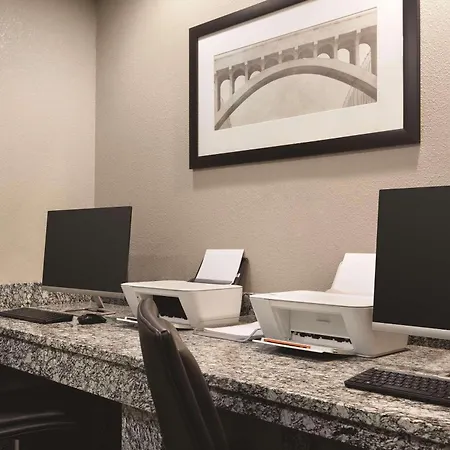 Country Inn & Suites By Radisson, Nashville Airport East, Tn-2