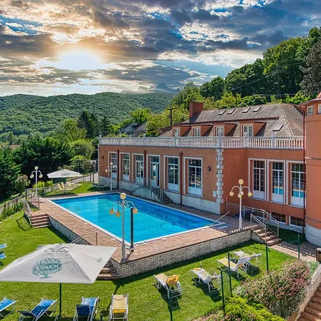 Hotel Bellevue Esztergom-2