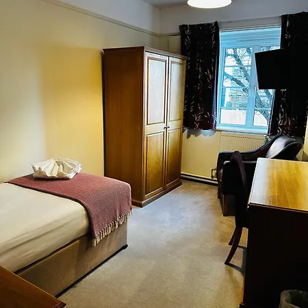 Vincent House London Residence-2