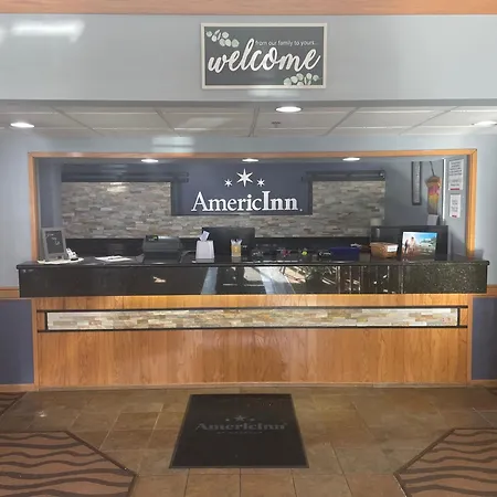 Americinn By Wyndham Hartford Wi-3