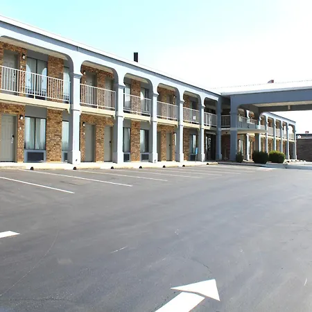 Econo Lodge Franklin South-3