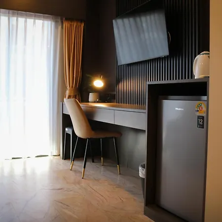 Max Residence-3