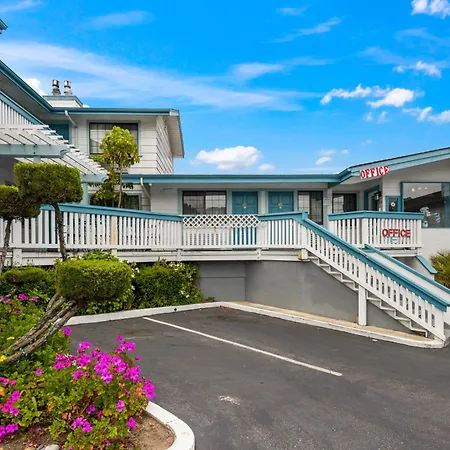 Arbor Inn Monterey-3