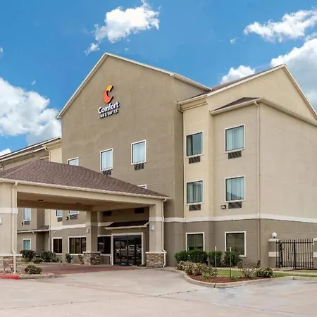 Comfort Inn & Suites Navasota-2