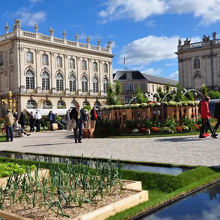 Grand Hotel De La Reine - Place Stanislas-3