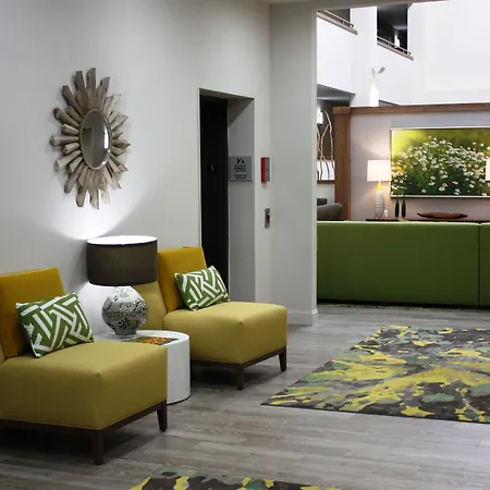 Hampton Inn Cartersville-3