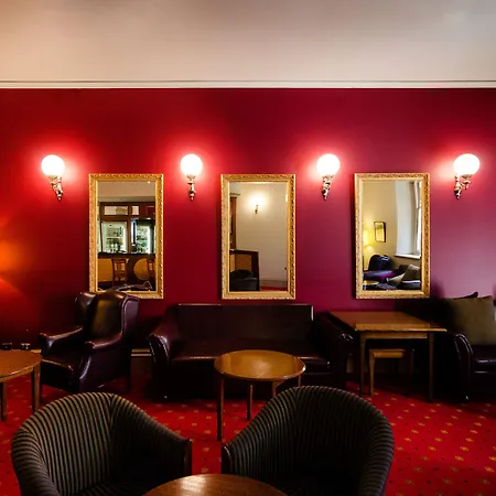 Grand Hotel Melbourne-2