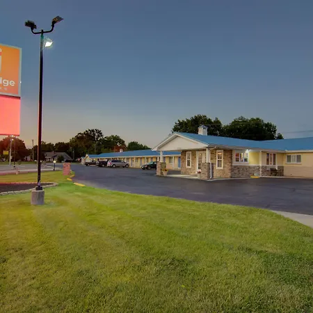 Westbridge Inn & Suites-2